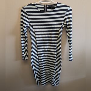 French Connection Striped Dress Back Zipper long sleeved Size 0 $138